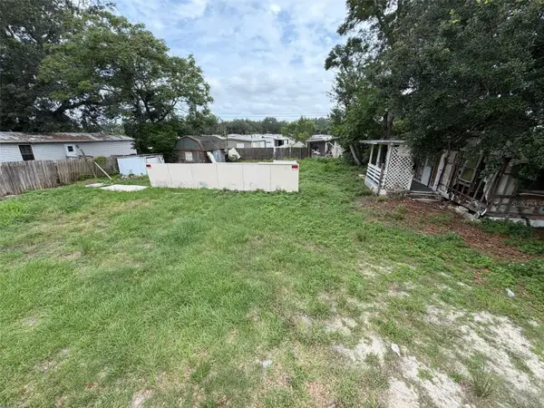 39215 Orient Avenue, ZEPHYRHILLS, FL 33542