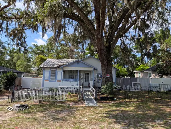 312 E 7th Street, APOPKA, FL 32703