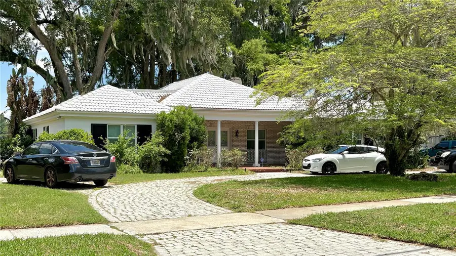 1532 Lake Shore Drive, Orlando, FL 32803 - #2