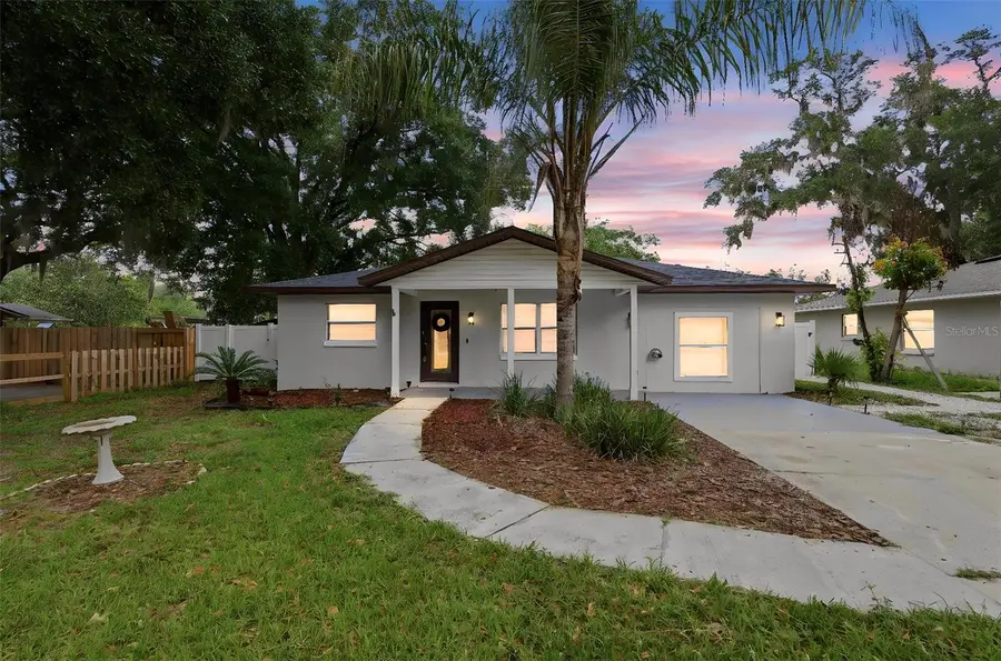 2602 Westside Drive, Leesburg, FL 34748 - #2
