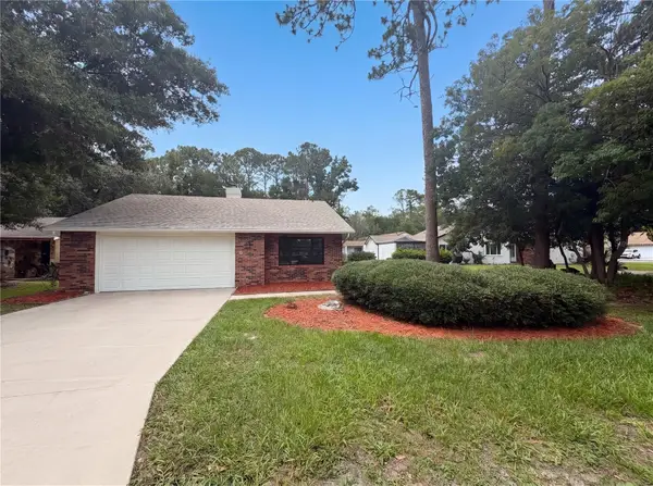 8 Bumelia Court, HOMOSASSA, FL 34446