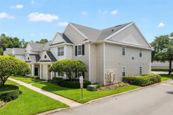 142 Southern Pecan Circle #205, WINTER GARDEN, FL 34787