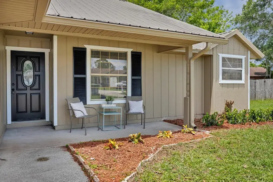6109 W 1st Manor, Palatka, FL 32177 - #2