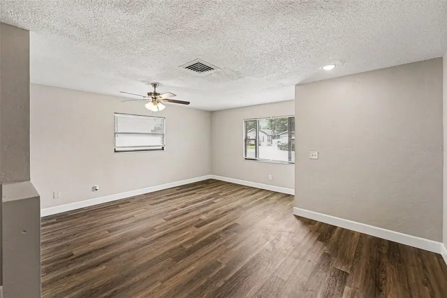4041 53rd Avenue N, Saint Petersburg, FL 33714 - #3