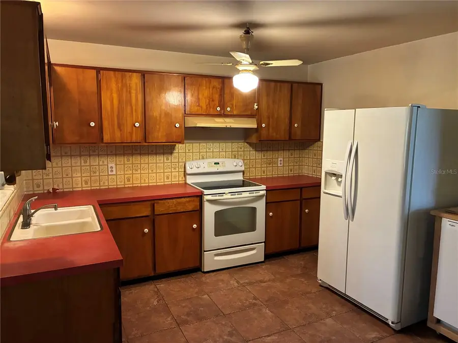 213 Colomba Road, Debary, FL 32713 - #3