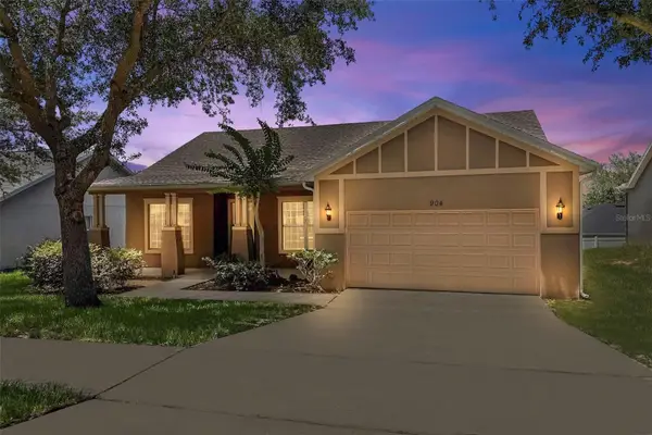 904 White Oak Way, MINNEOLA, FL 34715
