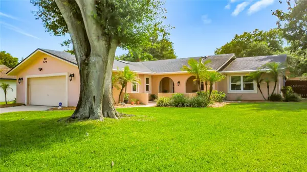 5020 The Oaks Circle, EDGEWOOD, FL 32809
