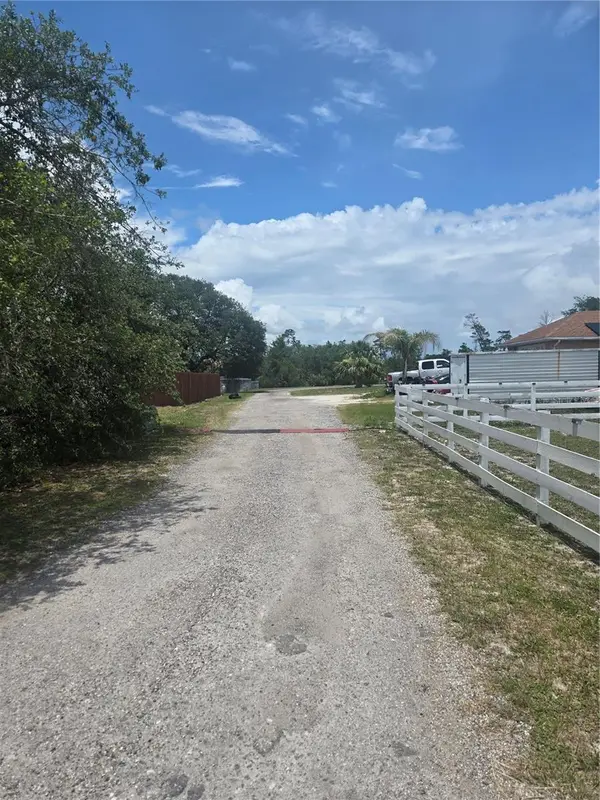 3120 Lori Court, DELTONA, FL 32738