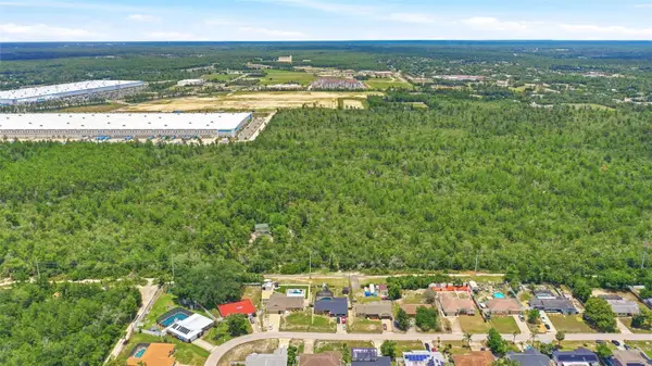 South Avenue, DELTONA, FL 32725