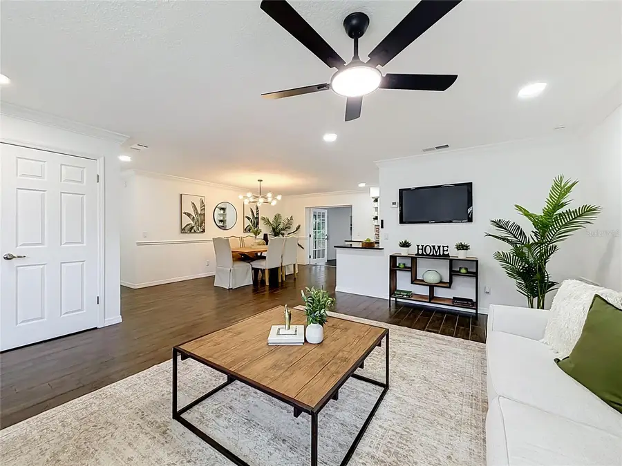 458 Weathersfield Avenue, Altamonte Springs, FL 32714 - #3