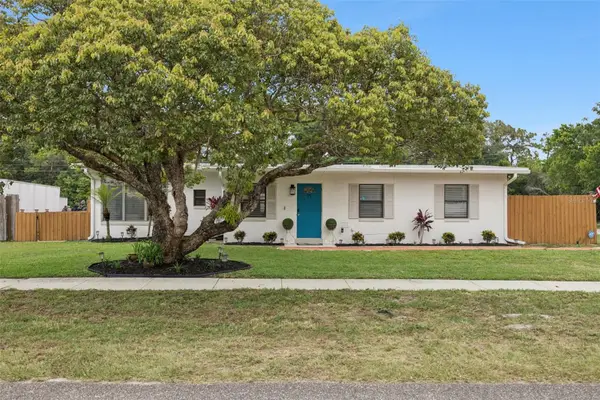 71 1st Street, CHULUOTA, FL 32766