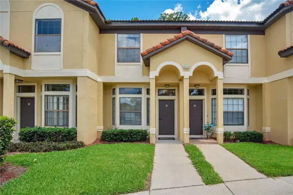 6007 Scotchwood Glen #39, ORLANDO, FL 32822