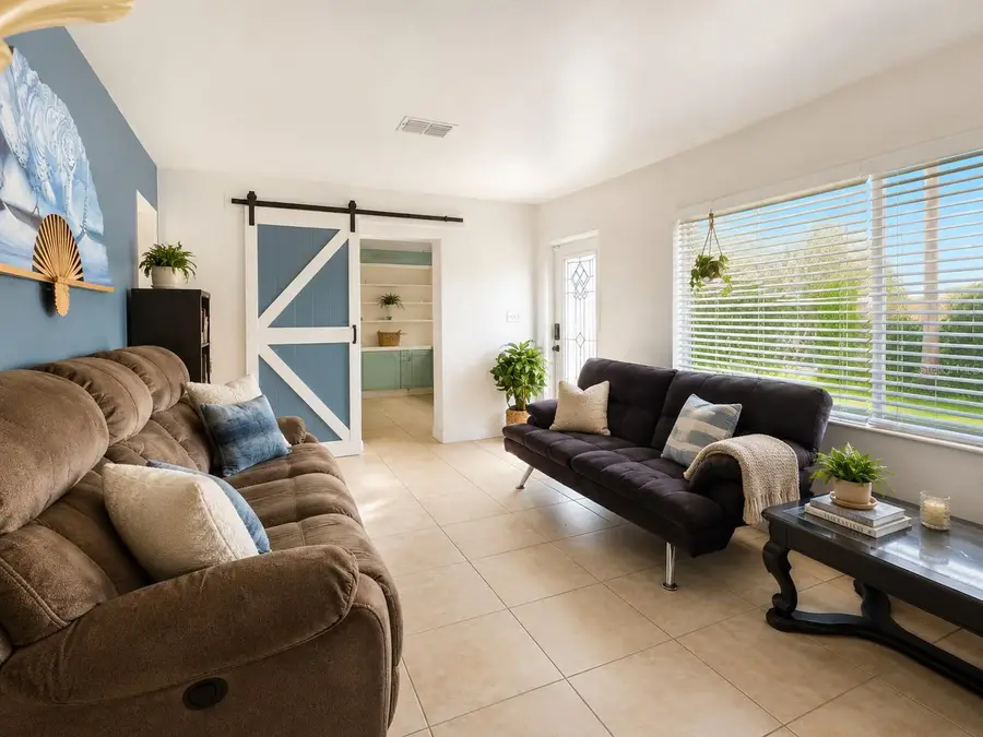 105 Margaret Street, Auburndale, FL 33823 - #3