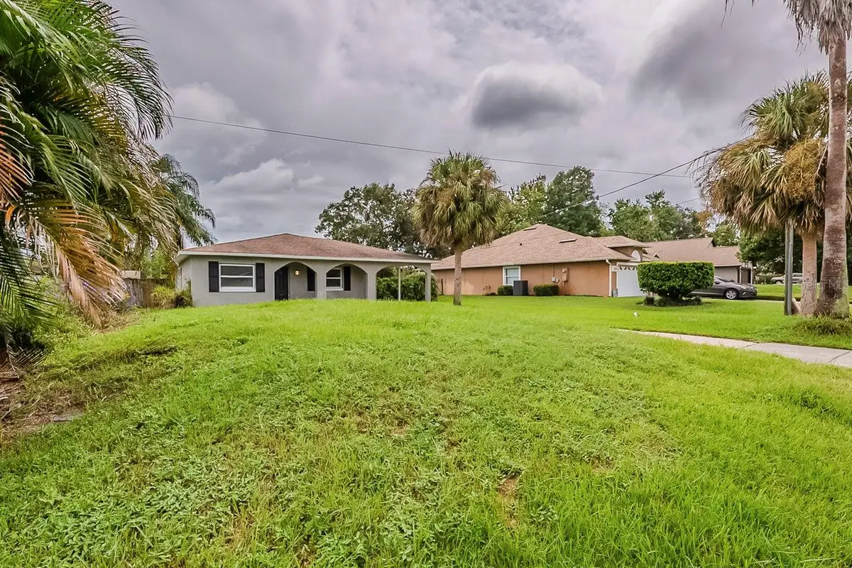 28042 Lois Drive, Tavares, FL 32778 - #1
