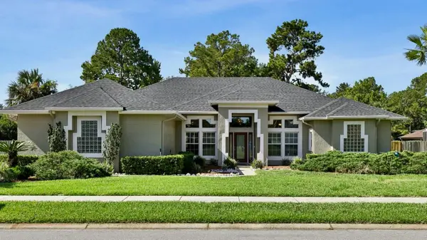 241 Meadow Bay Court, LAKE MARY, FL 32746