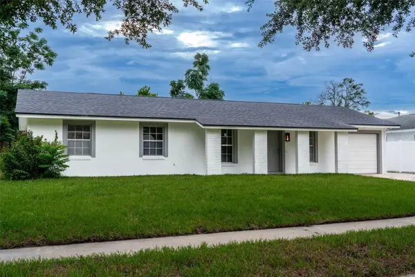 377 Jefferson Drive, CASSELBERRY, FL 32707