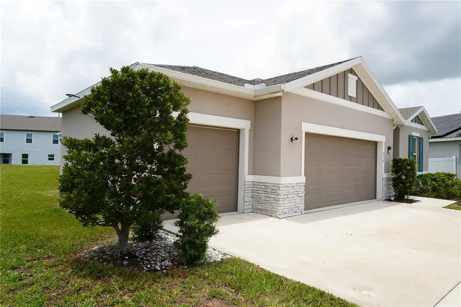 236 Hillcrest Drive, Dundee, FL 33838 - #2
