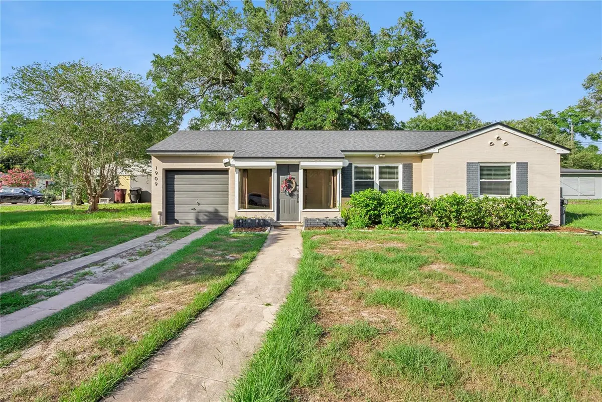 1909 Fern Circle, Orlando, FL 32803 - #1