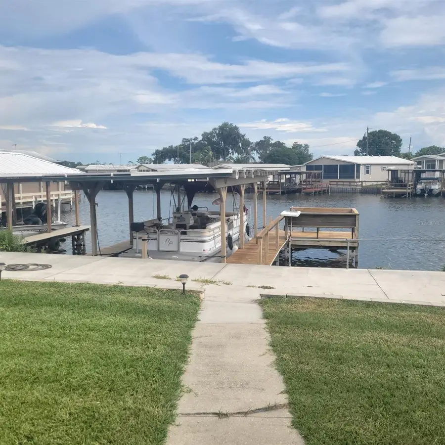 1403 Lakeview Drive, Tavares, FL 32778 - #3