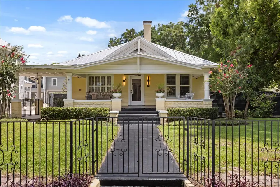 209 E Amelia Street, Orlando, FL 32801 - #2