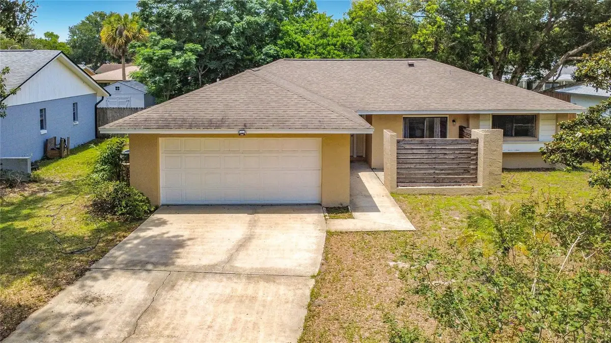 800 Wavecrest Drive, Orlando, FL 32807 - #1