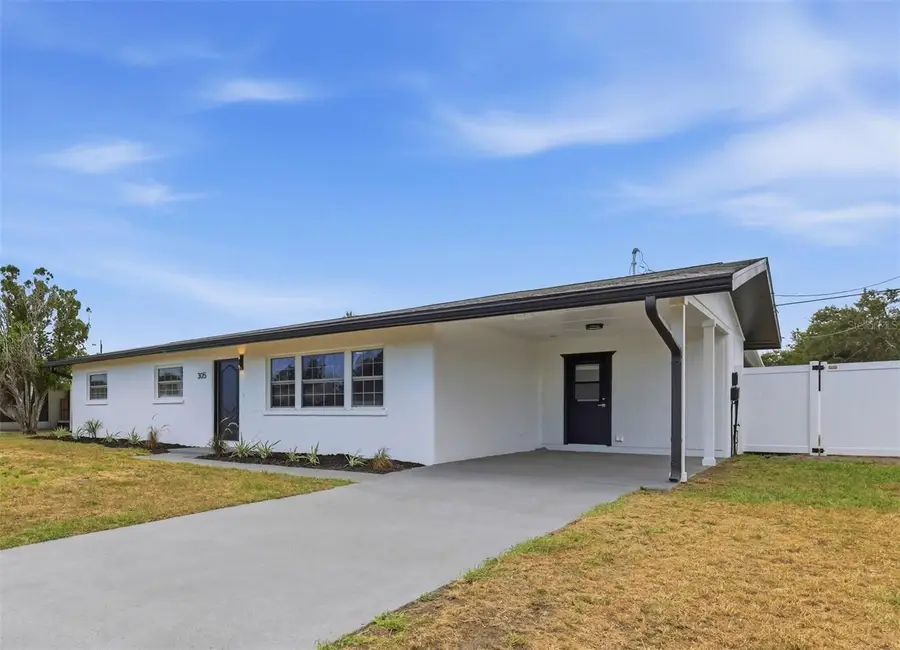 305 Glen Oak Road, Venice, FL 34293 - #2