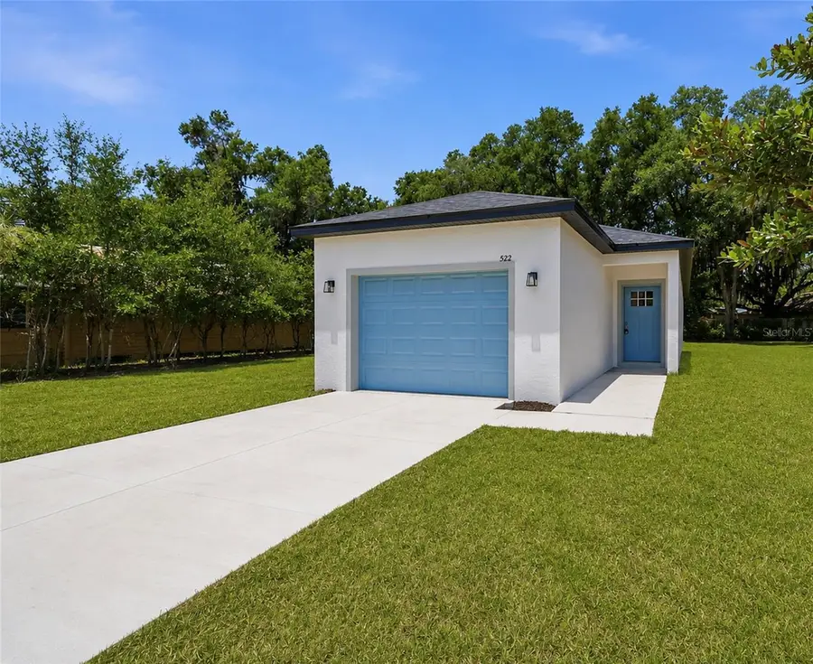 522 Palmetto Street, Eustis, FL 32726 - #2