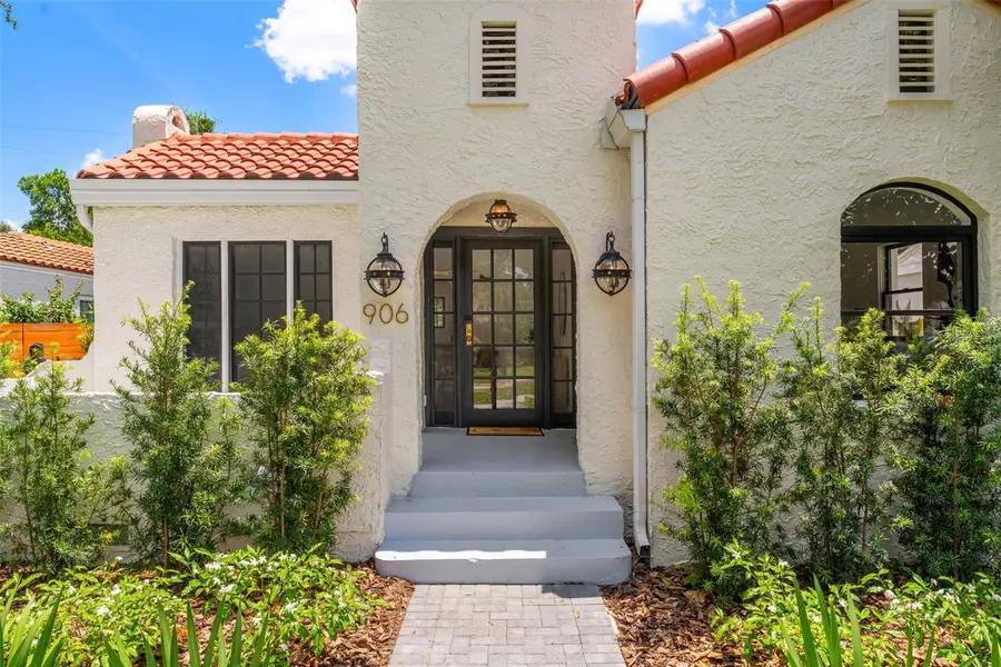 906 Stetson Street, Orlando, FL 32804 - #2