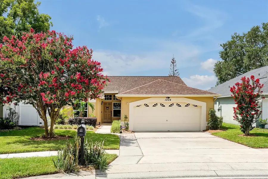 1224 Lake Blue Circle, Apopka, FL 32703 - #2