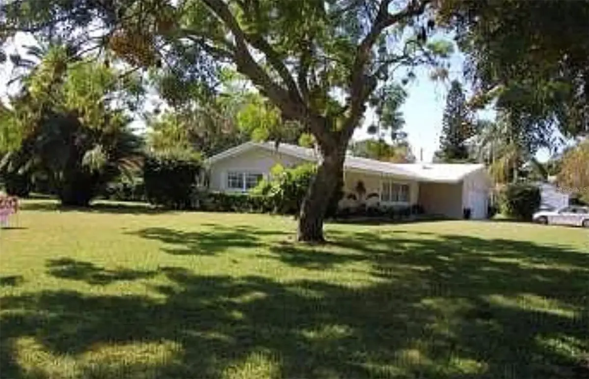 100 59th Avenue S, Saint Petersburg, FL 33705 - #1