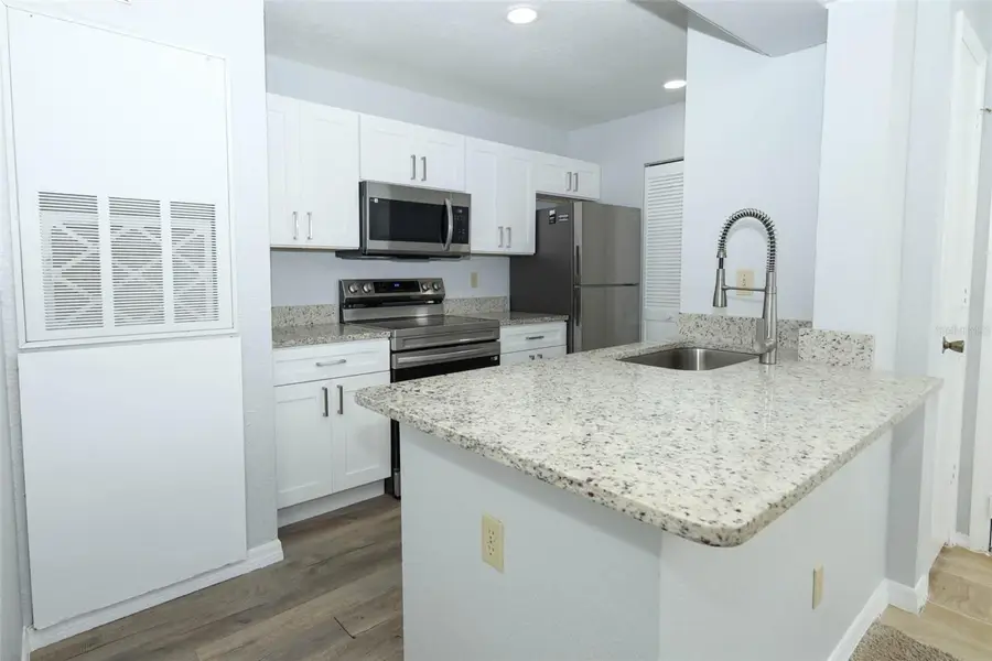 2550 N Alafaya Trail #4202, Orlando, FL 32826 - #3