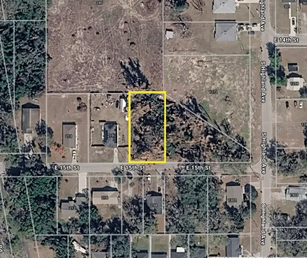 E 15th Street, APOPKA, FL 32703