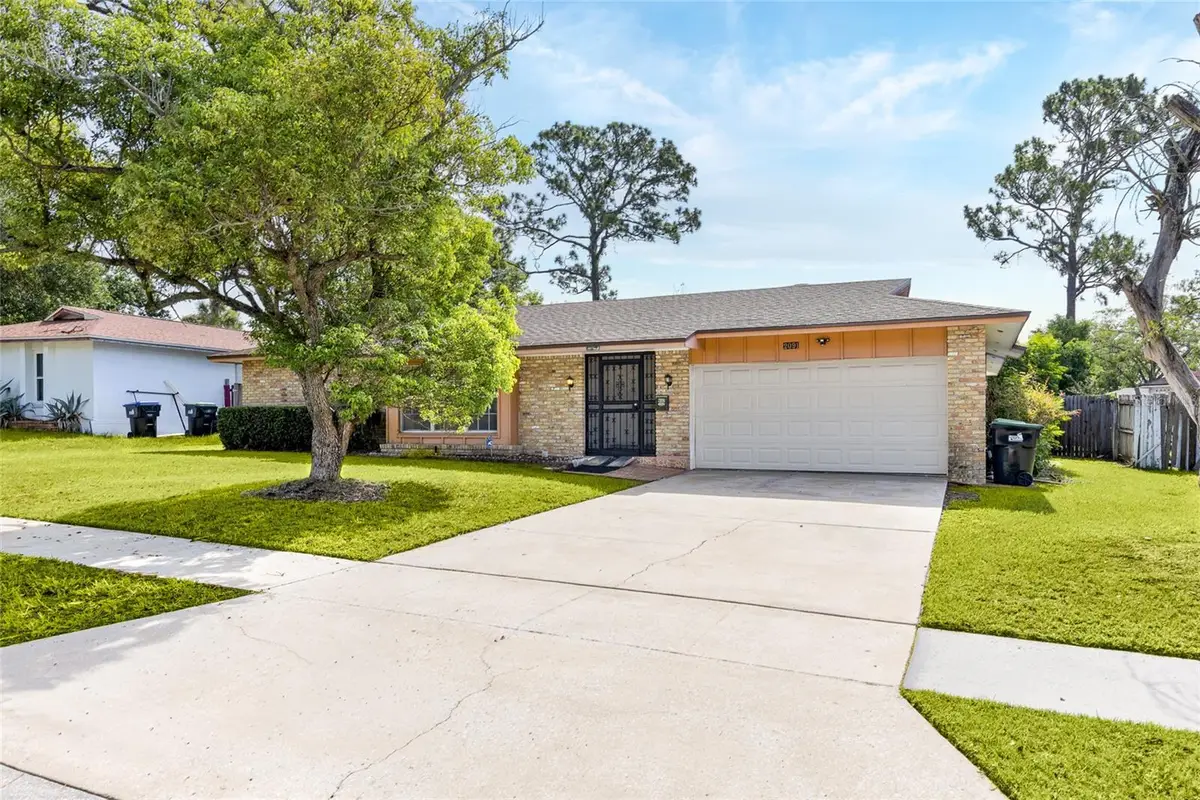 2091 Longfellow Court, Orlando, FL 32818 - #1