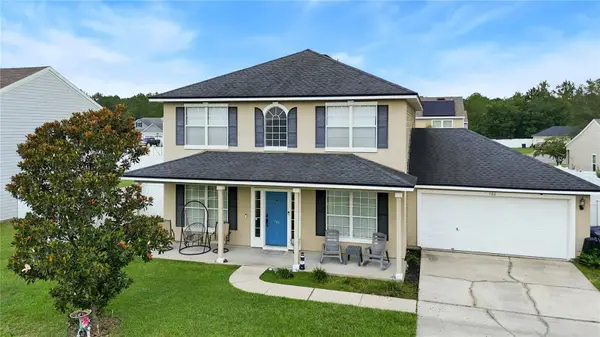 586 Independence Drive, MACCLENNY, FL 32063