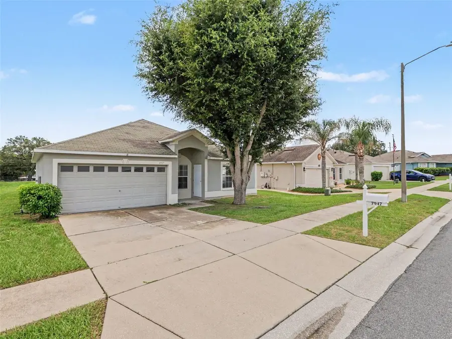 7947 Merchantville Circle, Zephyrhills, FL 33540 - #2