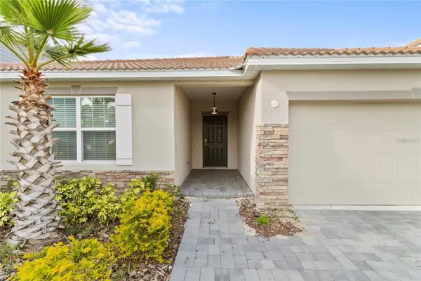 1154 Oak Bluff Drive, DAVENPORT, FL 33837