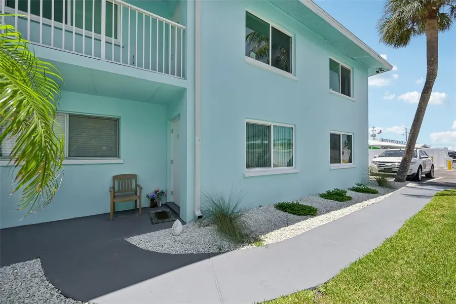 117 7th Street N #1, Bradenton Beach, FL 34217 - #2