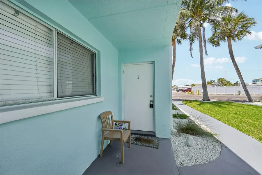 117 7th Street N #1, Bradenton Beach, FL 34217 - #3