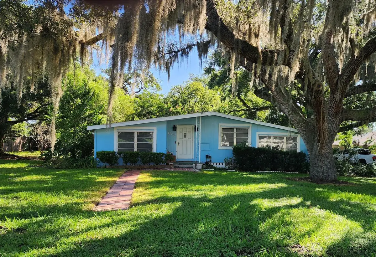 627 Warner Street, Groveland, FL 34736 - #1