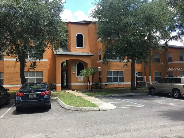 4524 Commander Drive #1615, ORLANDO, FL 32822