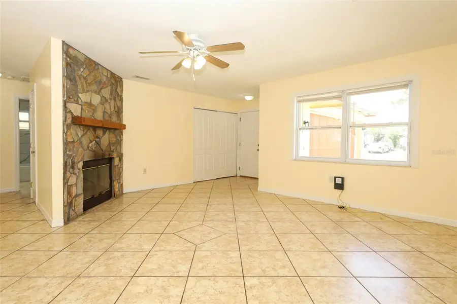 586 Tulane Drive, Altamonte Springs, FL 32714 - #3