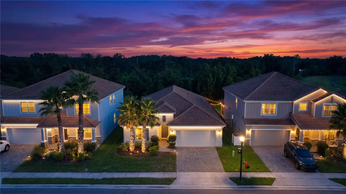 1111 Oak Bluff Drive, Davenport, FL 33837 - #1