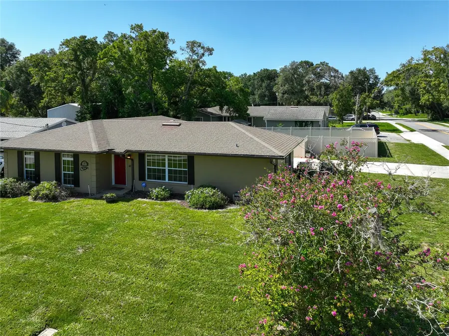 300 Oakhurst Street, Altamonte Springs, FL 32701 - #2