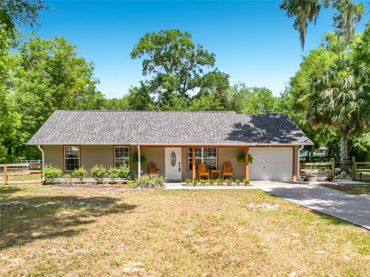 12290 SE 141st Avenue Road, Ocklawaha, FL 32179 - #1