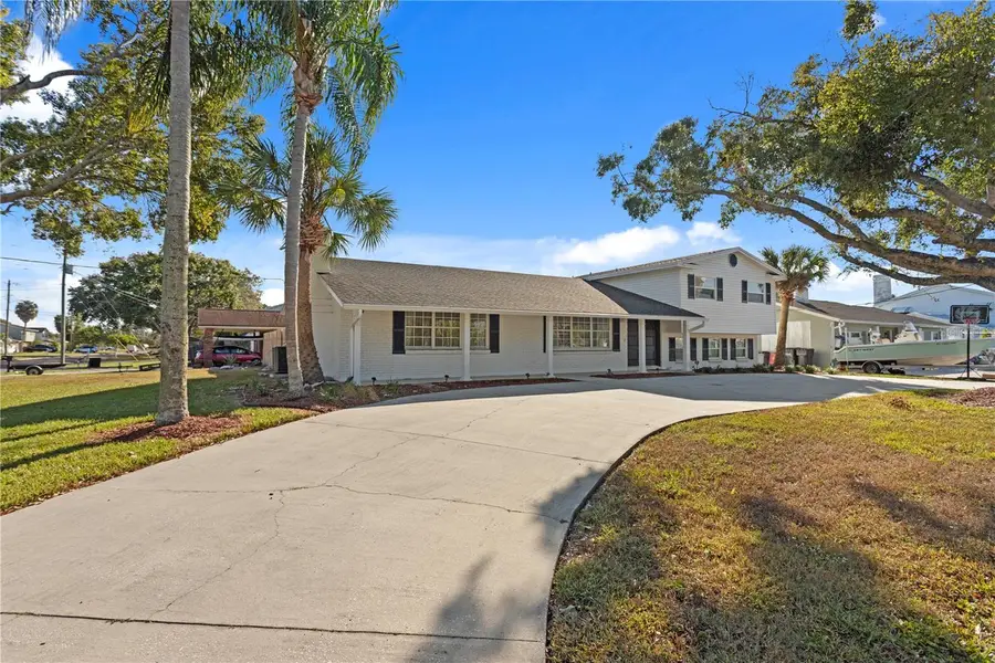 8702 Elmwood Lane, Tampa, FL 33615 - #2