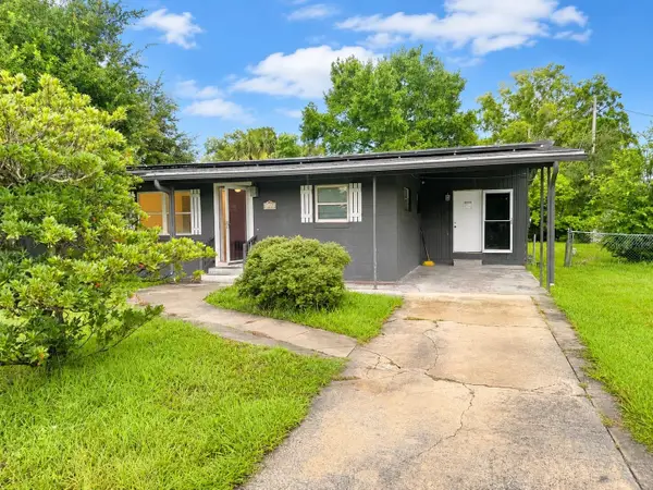 1243 Amaros Avenue, ORLANDO, FL 32811