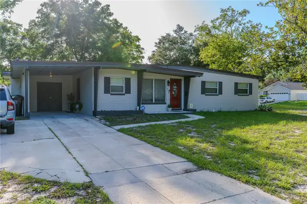 648 N Lake Avenue, APOPKA, FL 32712