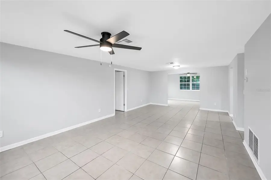 2925 Elkcam Boulevard, Deltona, FL 32738 - #2