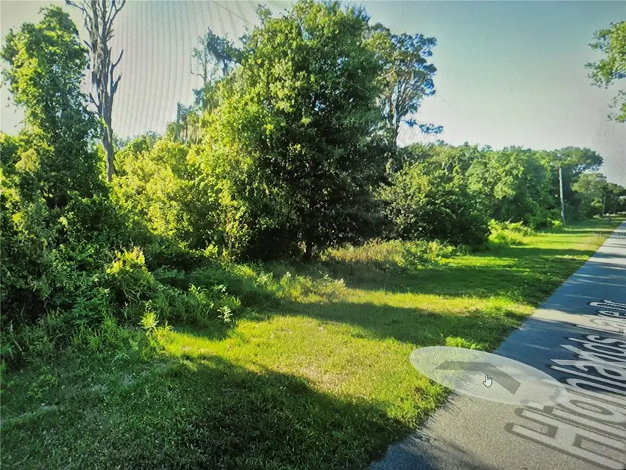242 Highlands Lake Drive, Lake Placid, FL 33852 - #2