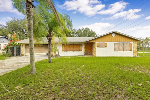 4830 Coco Palm Drive, SEBRING, FL 33870